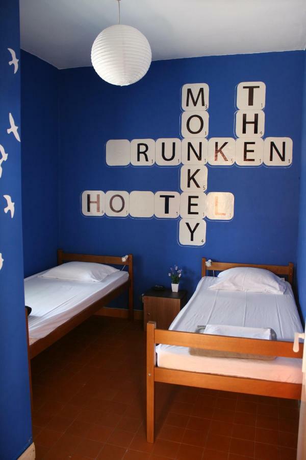 The Mellow Monkey Hostel Zadar Exterior photo